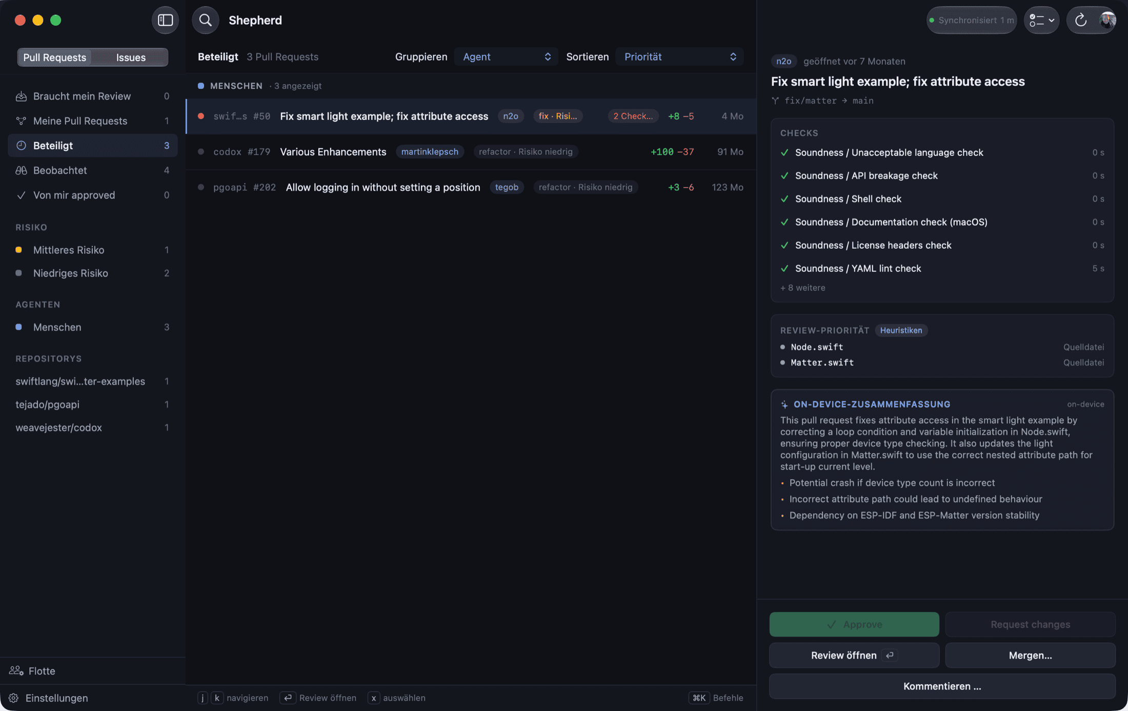 Shepherd's inbox, in the German localisation: a rail with smart views, risk and repository facets, a list of pull requests with CI state and diff size, and a detail panel with checks and an on-device summary